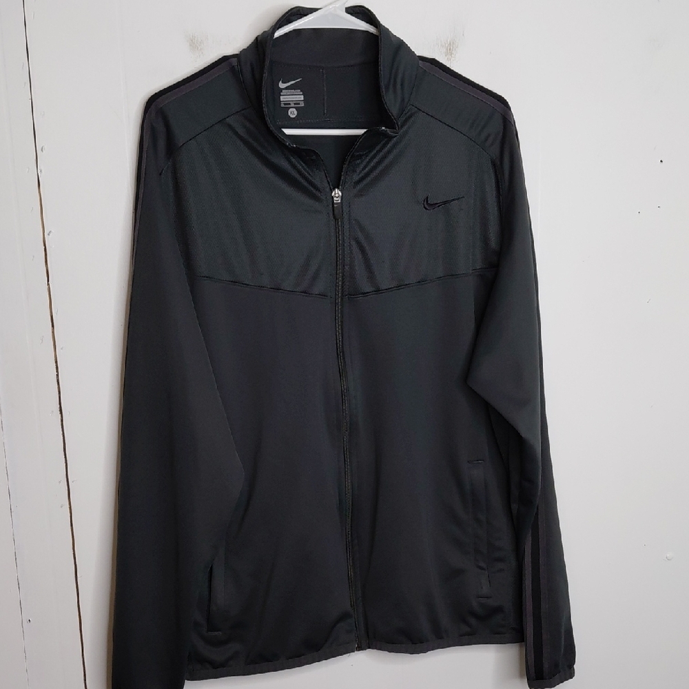 Nike Jacket Mens Extra Large Full Zip Athleisure Casual Black Performance
